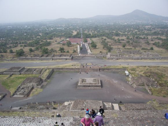 581-041 Chapultepec - View from top of the Sun Temple.JPG