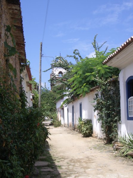 008 Street Scene Parati.jpg