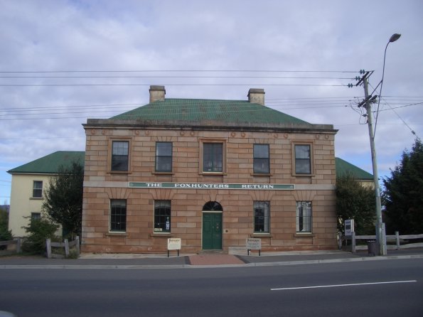 11 Campbell Town - The Foxhunters Return Hotel.jpg