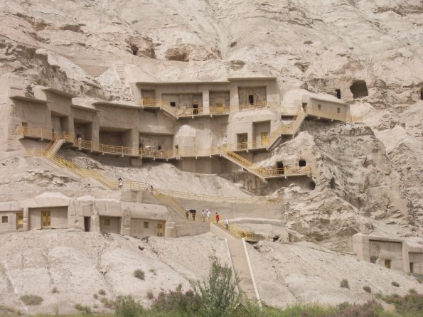 04 Kizil Caves.jpg