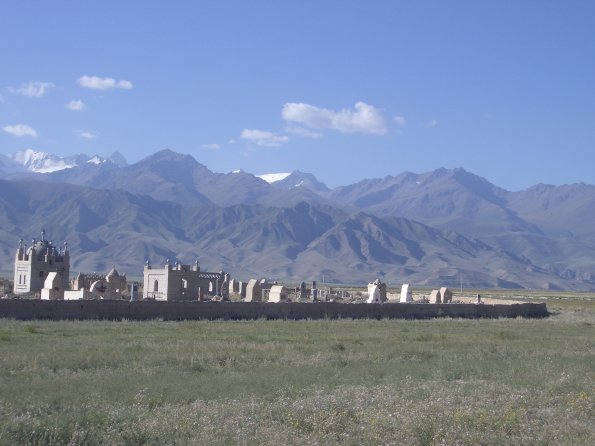 03 Kyrgystan Cemetry.jpg